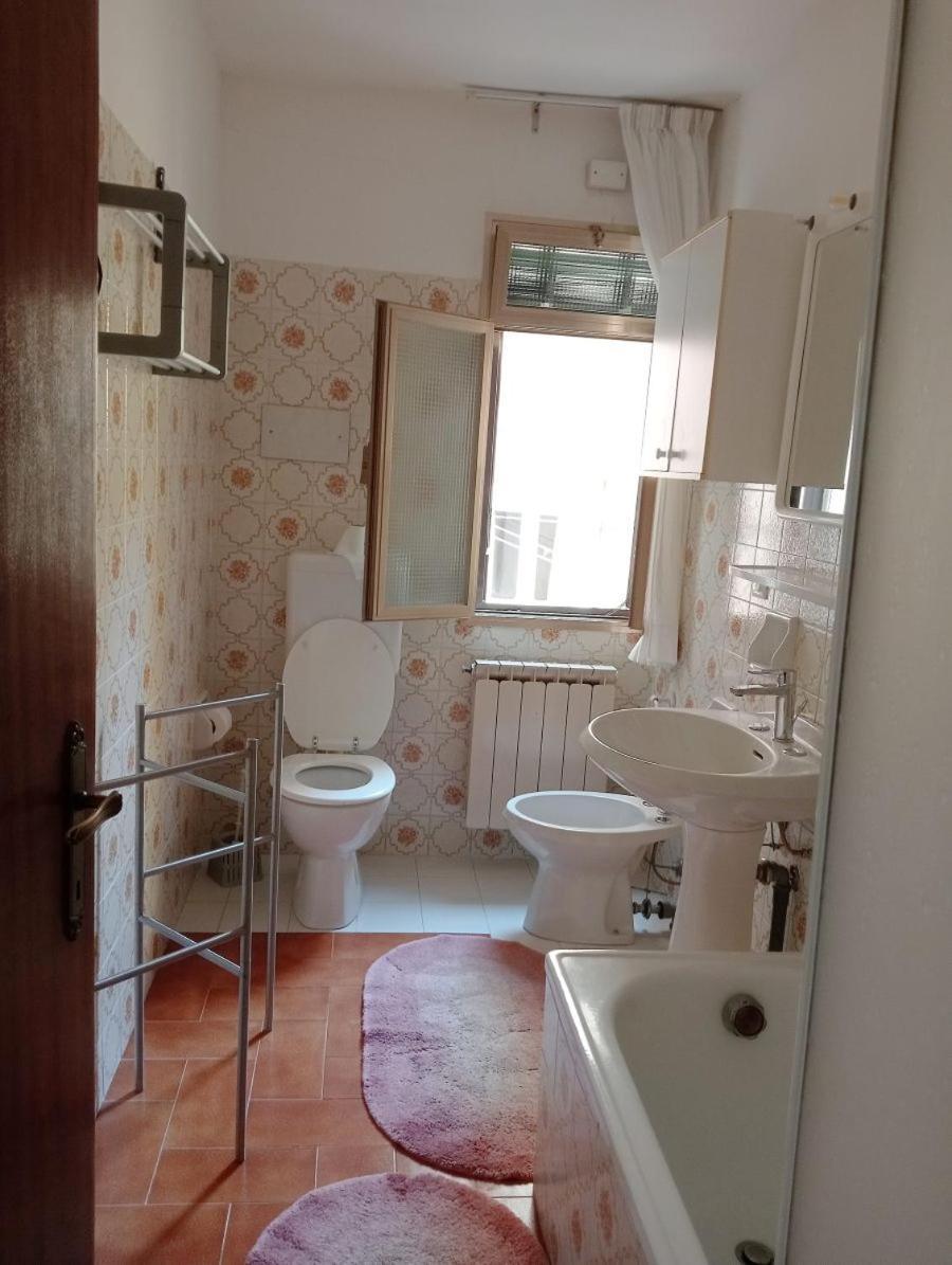 Appartamento Vacanze Casadueottanta Loc-13704 Velence Kültér fotó